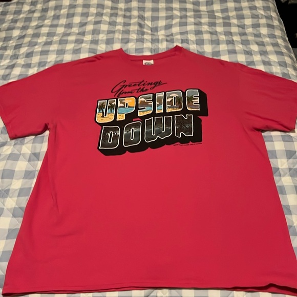 Stranger Things Greetings From The Upside Down T-shirt - Picture 1 of 1